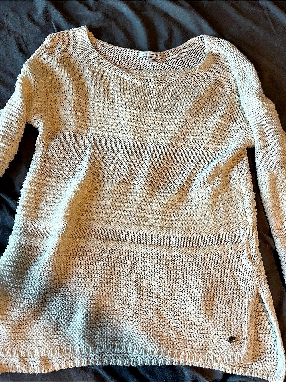 American Eagle Outfitters Cream Knit Crewneck Sweater Size Small